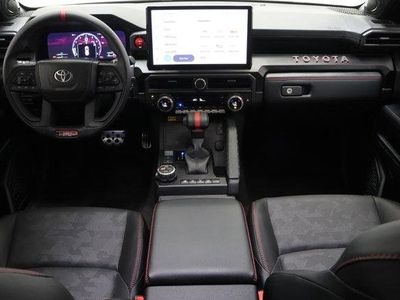 2025 Toyota 4Runner 4WD - Photo 35