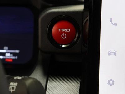 2025 Toyota 4Runner 4WD - Photo 18
