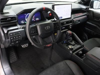 2025 Toyota 4Runner 4WD - Photo 13