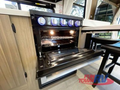 2025 Forest River RV Wildwood X-Lite - Photo 21