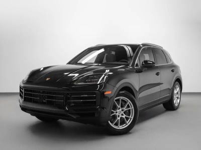 2025 Porsche Cayenne Cayenne in Chromite Black Metallic — front three-quarter view
