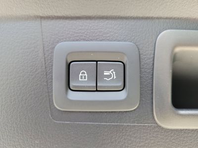 2026 Mazda CX-50 Hybrid — photo 12 view