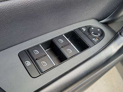 2026 Mazda CX-50 Hybrid — photo 22 view