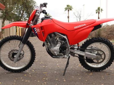 2026 Honda CRF300F - Photo 4