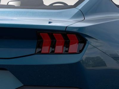 2026 Ford Mustang - Photo 2