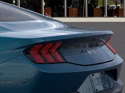 2026 Ford Mustang - Photo 25