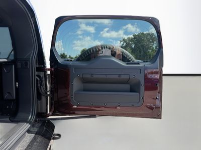 2026 Land Rover Defender 130 - Photo 13