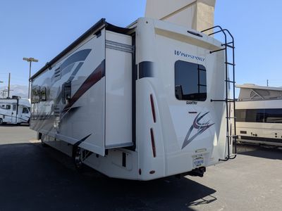 2023 Thor Motor Coach Windsport — photo 14 view