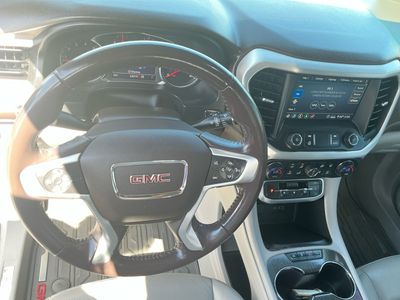 2020 GMC Acadia — photo 14 view