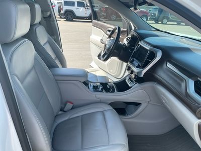 2020 GMC Acadia — photo 20 view