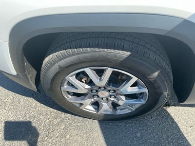2020 GMC Acadia — photo 22 view