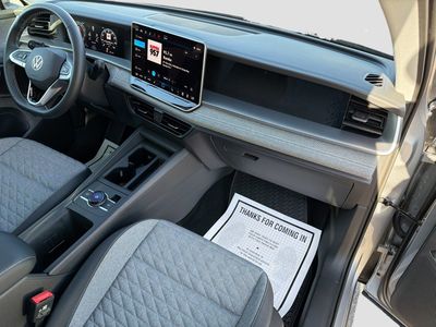 2026 Volkswagen Tiguan — photo 13 view