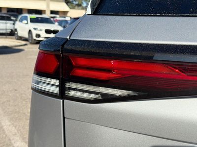 2026 Volkswagen Tiguan — photo 10 view