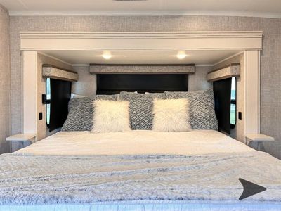 2024 Jayco North Point — photo 47 view