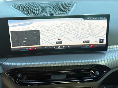 2026 BMW 4 Series — photo 32 view