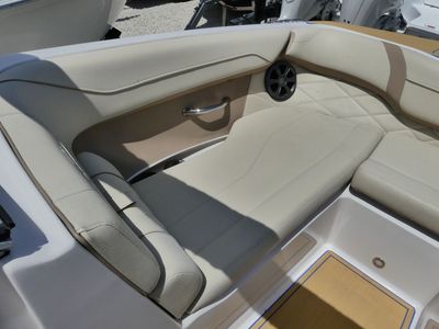 2020 Regal 23 OBX - Photo 15