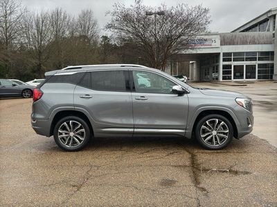 2020 GMC Terrain - Photo 8