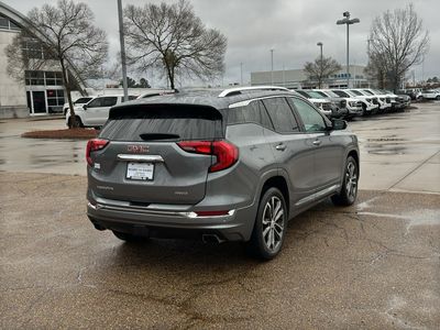 2020 GMC Terrain - Photo 7