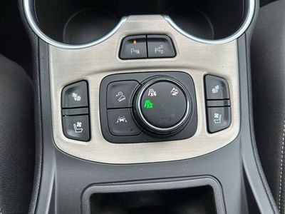 2020 GMC Terrain - Photo 16