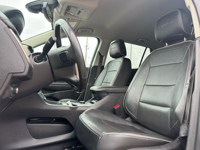 2020 GMC Terrain - Photo 14