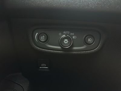 2020 GMC Terrain - Photo 20