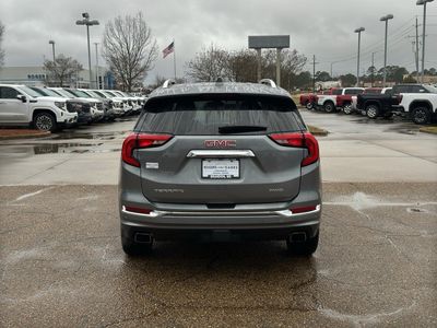 2020 GMC Terrain - Photo 6