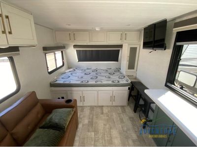 2025 Forest River No Boundaries — photo 7 view