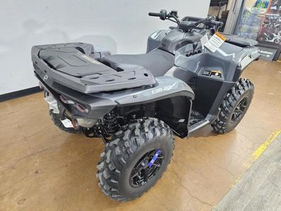 2025 Can-Am Outlander DPS 850 — engine compartment view
