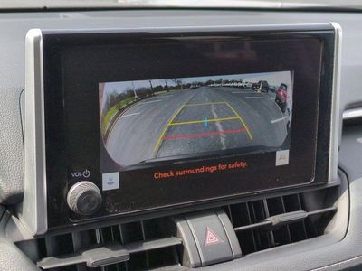 2024 Toyota RAV4 — photo 12 view