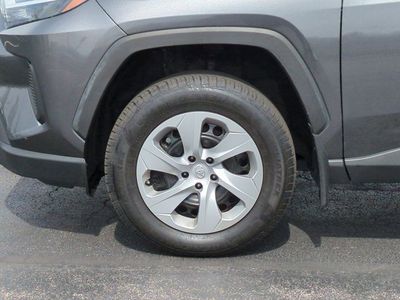 2024 Toyota RAV4 — photo 7 view