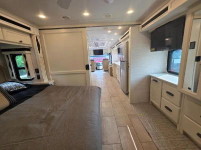 2026 Tiffin Motorhomes Allegro RED - Photo 12