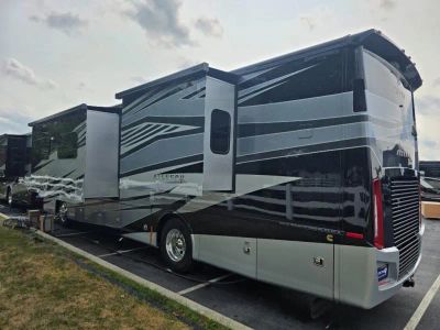 2026 Tiffin Motorhomes Allegro RED - Photo 4