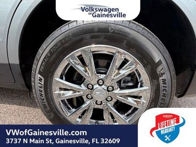 2023 Cadillac XT5 — photo 29 view