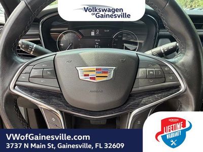 2023 Cadillac XT5 — photo 22 view