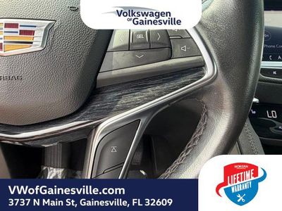 2023 Cadillac XT5 — photo 24 view