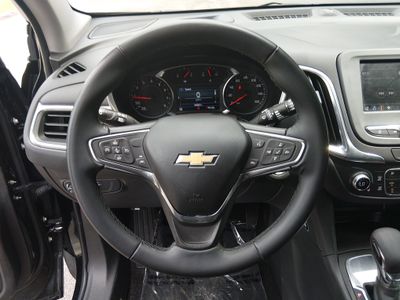 2024 Chevrolet Equinox — photo 12 view