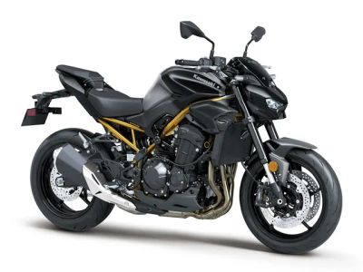 2026 Kawasaki Z900 ABS — front three-quarter view