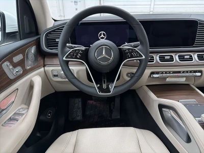 2026 Mercedes-Benz GLE — photo 21 view