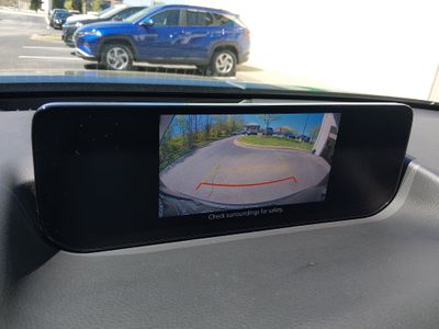 2025 Mazda CX-50 - Photo 16