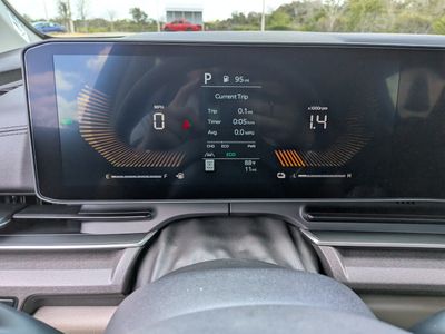 2026 Kia Carnival Hybrid - Photo 33
