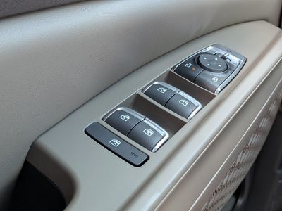 2026 Kia Carnival Hybrid - Photo 27