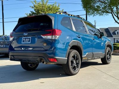 2024 Subaru Forester — photo 8 view