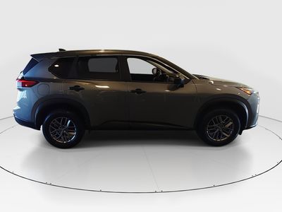 2024 Nissan Rogue — photo 8 view