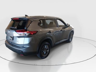 2024 Nissan Rogue — photo 7 view