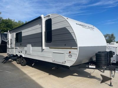 2026 Forest River RV Wildwood X-Lite — front three-quarter view