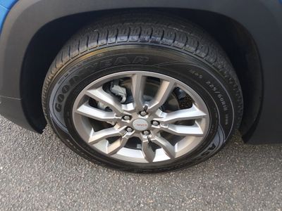 2024 GMC Terrain — photo 10 view