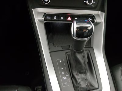 2024 Audi Q3 — photo 16 view