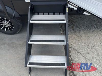 2025 Jayco Eagle HT — photo 11 view