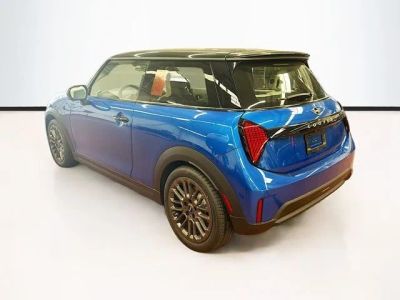 2026 MINI 2 DOOR — interior view