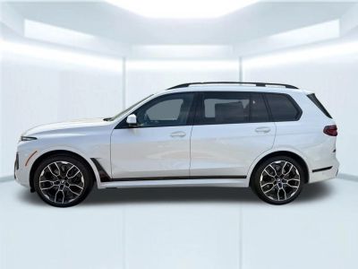 2026 BMW X7 - Photo 3
